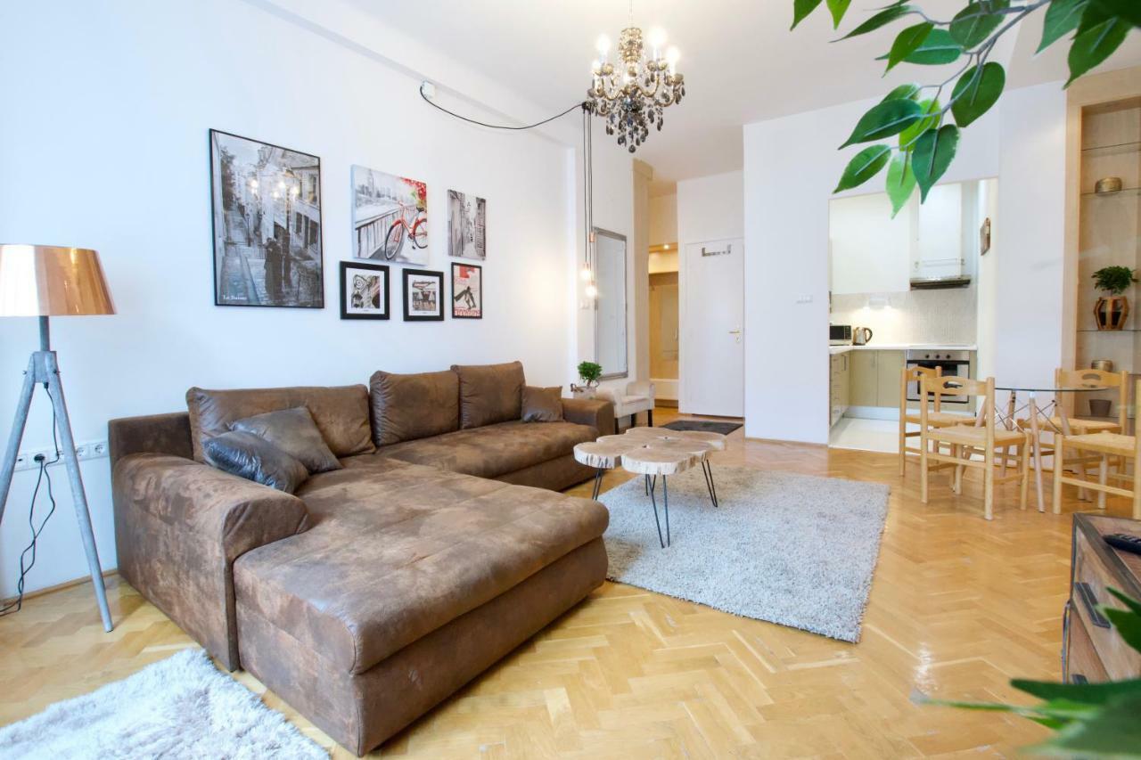 Standard Apartment By Hi5 - Madach Imre 1 Budapešť Exteriér fotografie