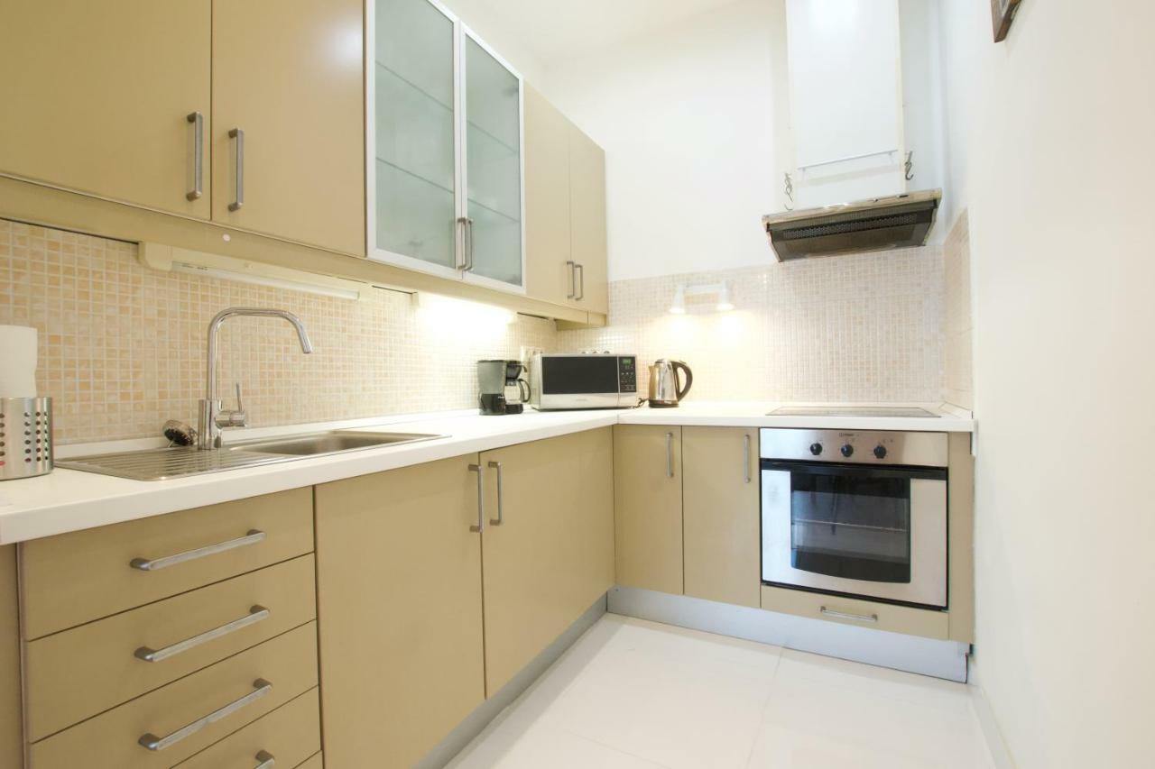 Standard Apartment By Hi5 - Madach Imre 1 Budapešť Exteriér fotografie