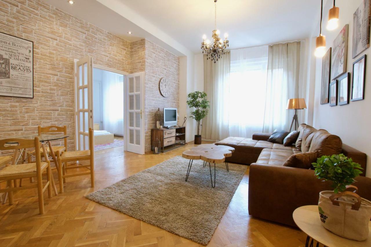 Standard Apartment By Hi5 - Madach Imre 1 Budapešť Exteriér fotografie